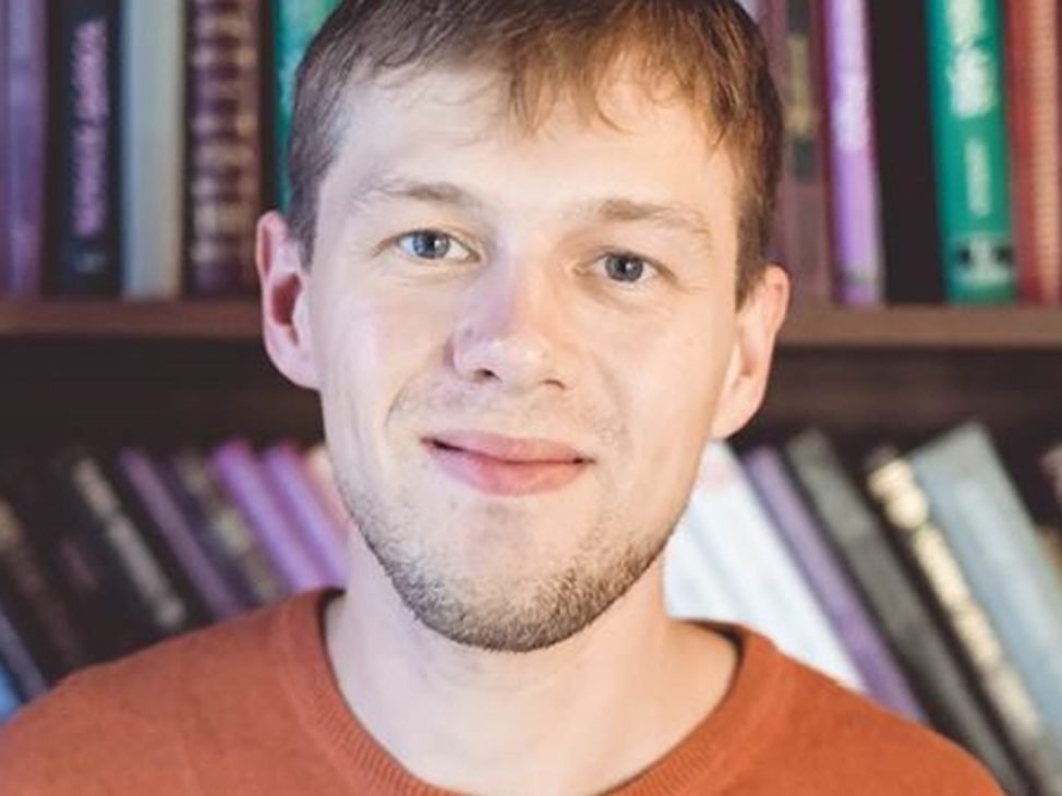 Игорь Савельев