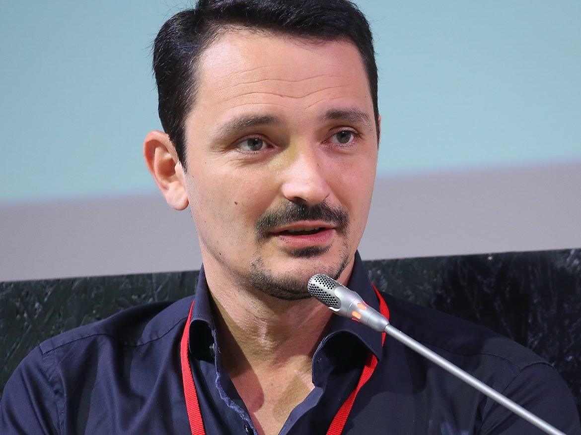 Виктор Вахштайн