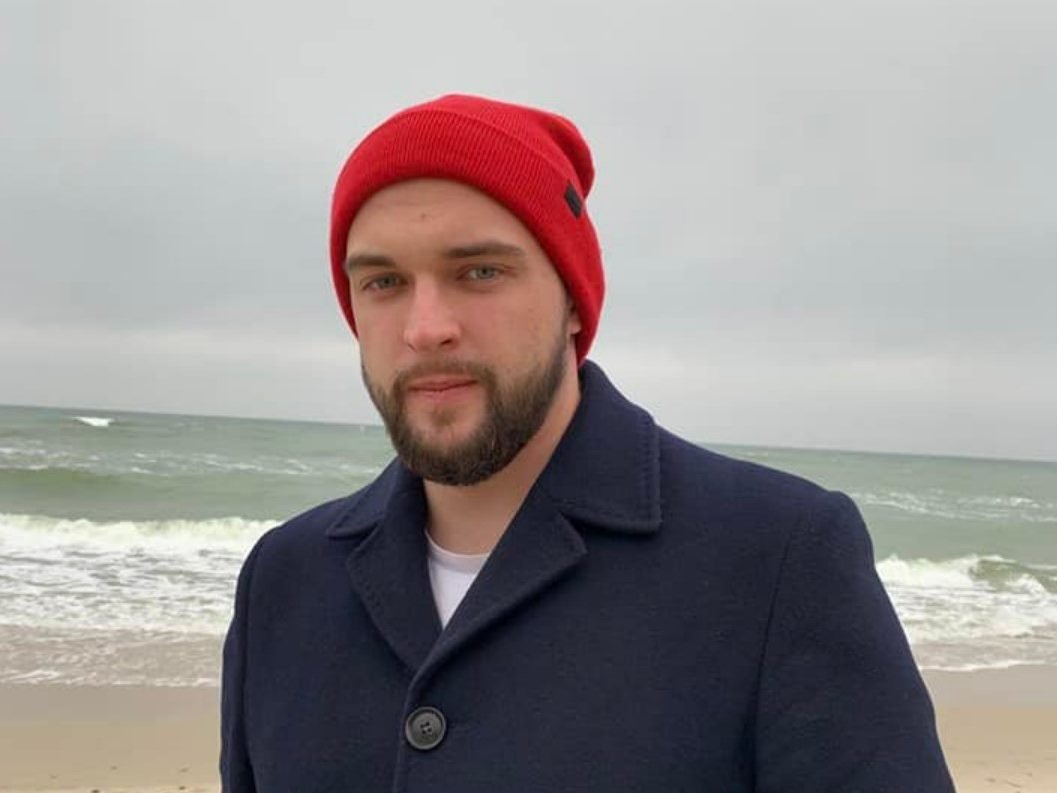 Дмитрий Анисимов