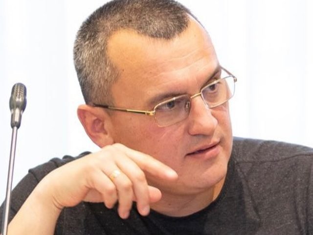 Руслан Валиев