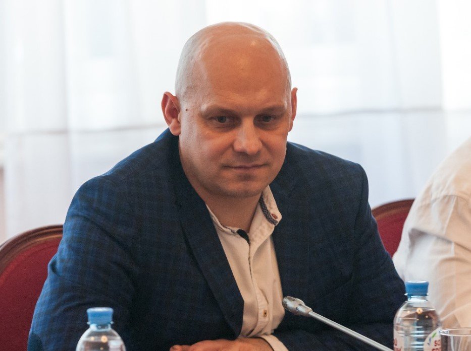 Алик Гельфенбайн