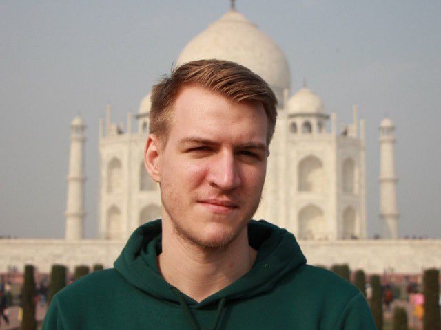 Артём Клыга