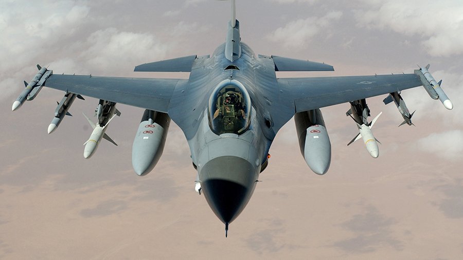 F-16