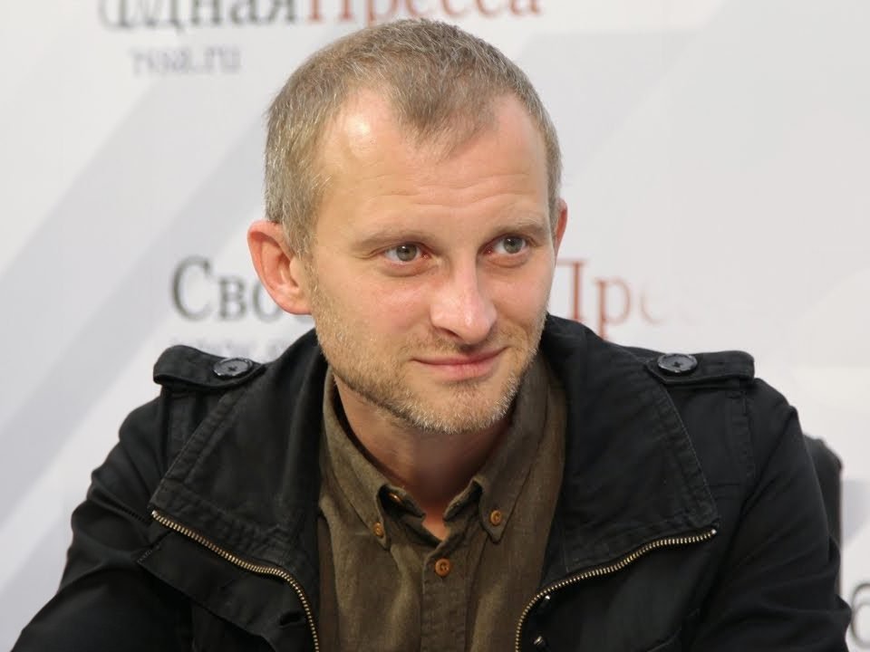 Алексей Сахнин