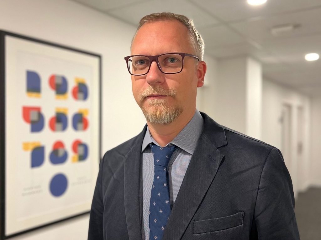 Антон Шеховцов