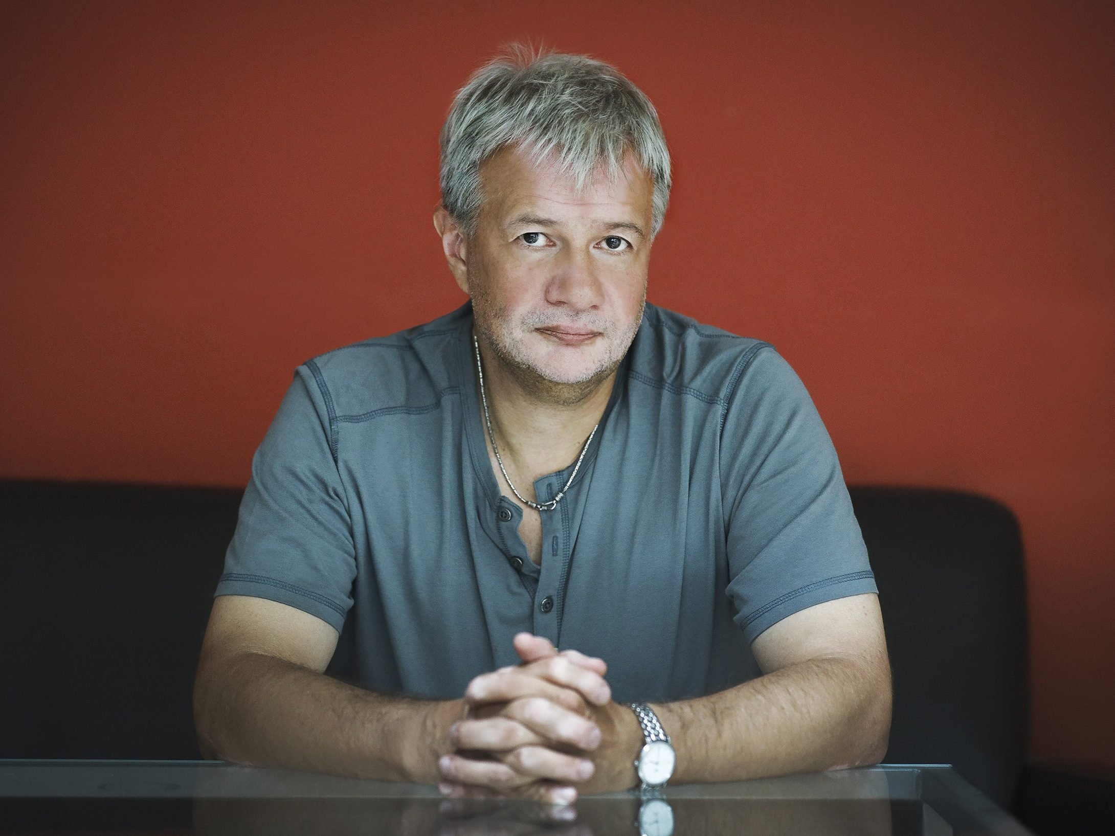 Андрей Шарый